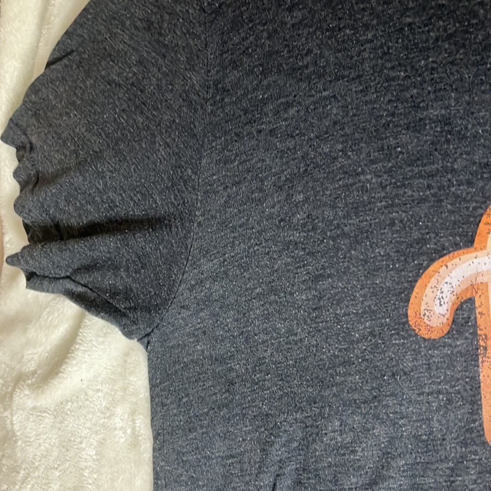 Just Peachy Tee - Picture 8 of 14